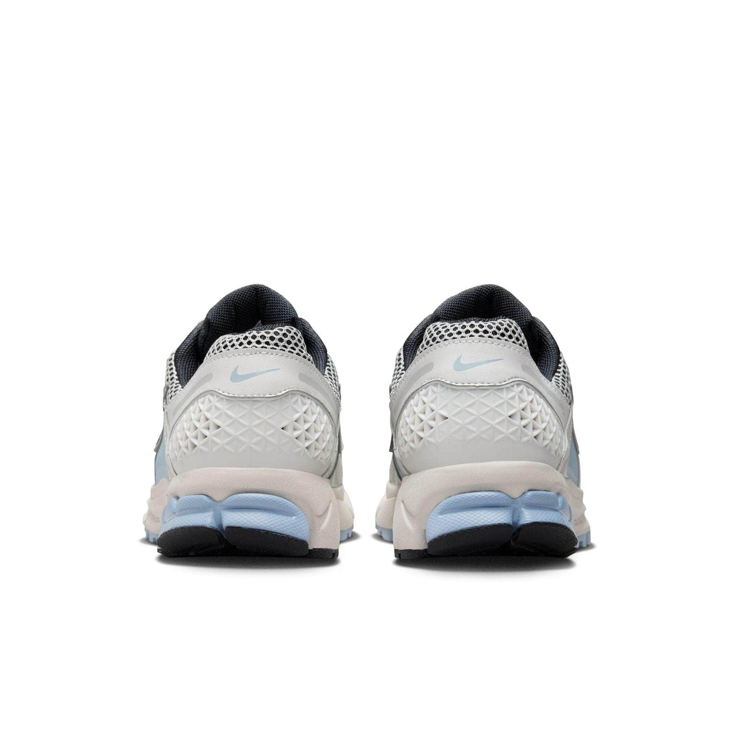 Nike Zoom Vomero 5 - Women's