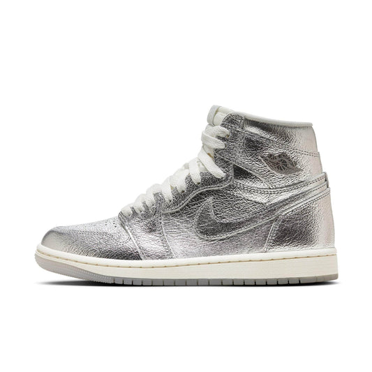 Air Jordan 1 High OG 鈥淐hrome鈥?- Women's