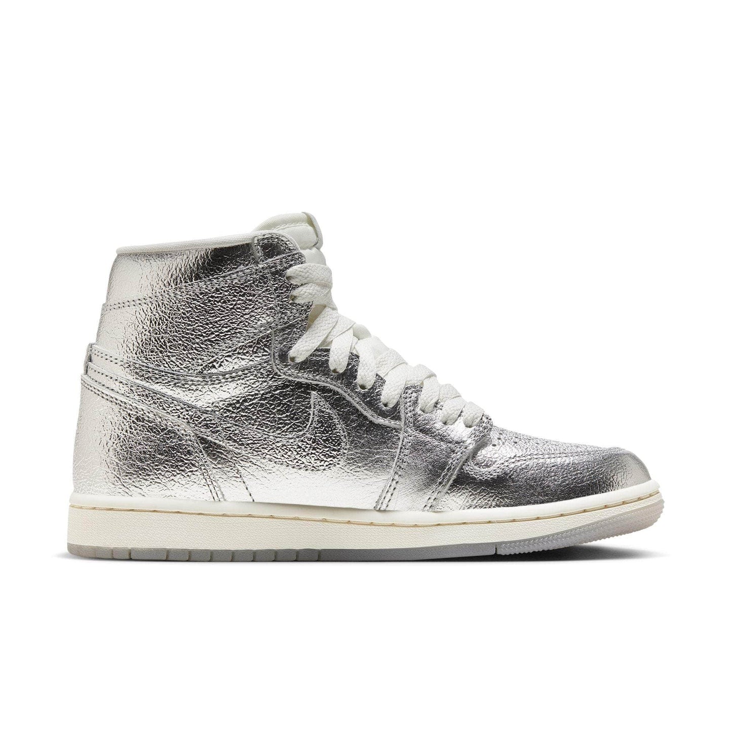 Air Jordan 1 High OG 鈥淐hrome鈥?- Women's