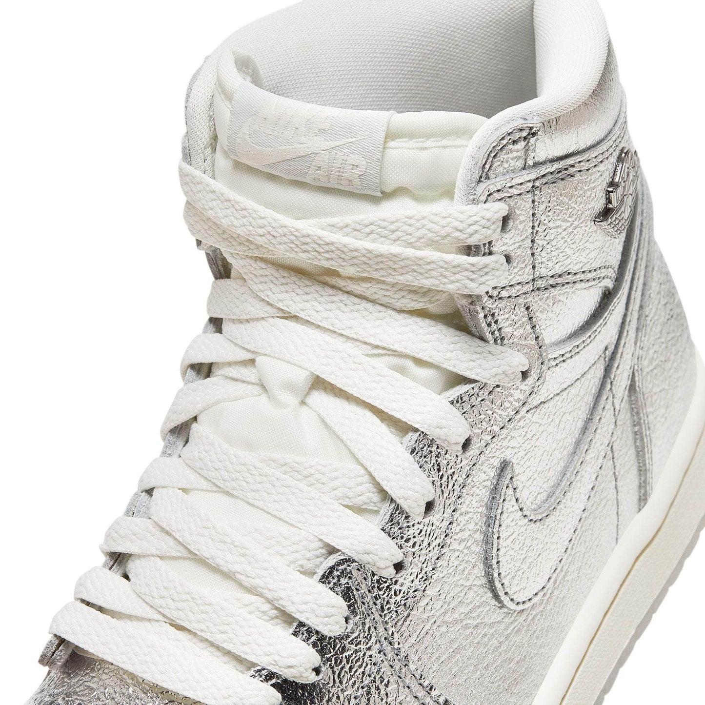 Air Jordan 1 High OG 鈥淐hrome鈥?- Women's