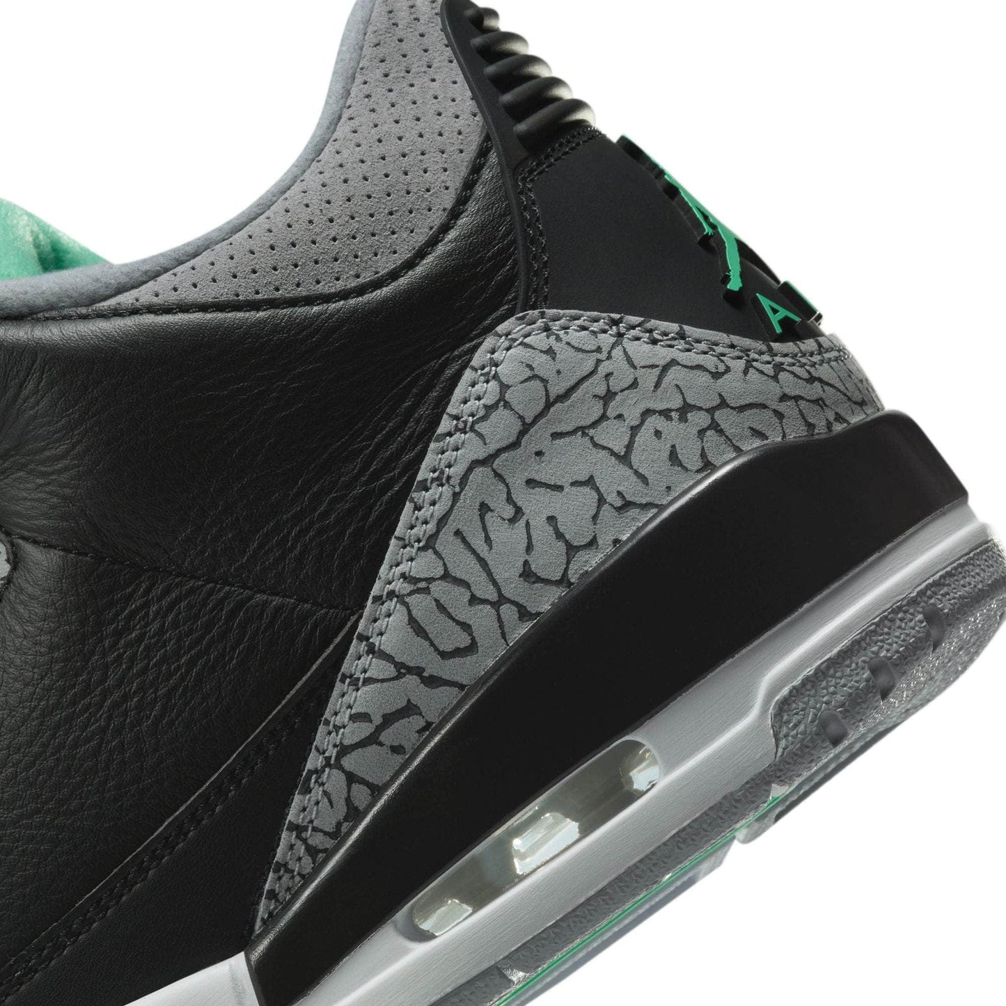 Air Jordan 3 Retro 鈥淕reen Glow鈥?- Boy's GS