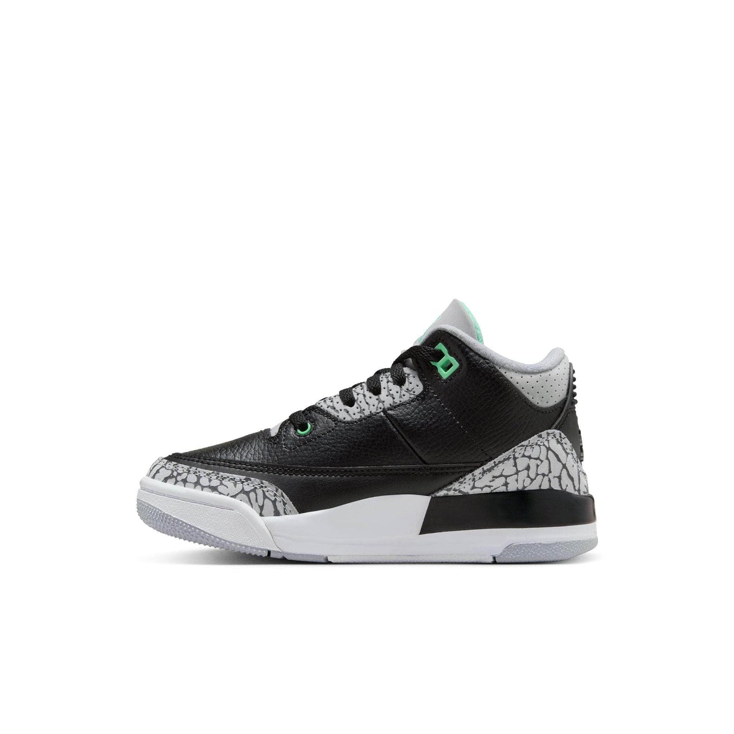 Air Jordan 3 Retro 鈥淕reen Glow鈥?- Kid's PS