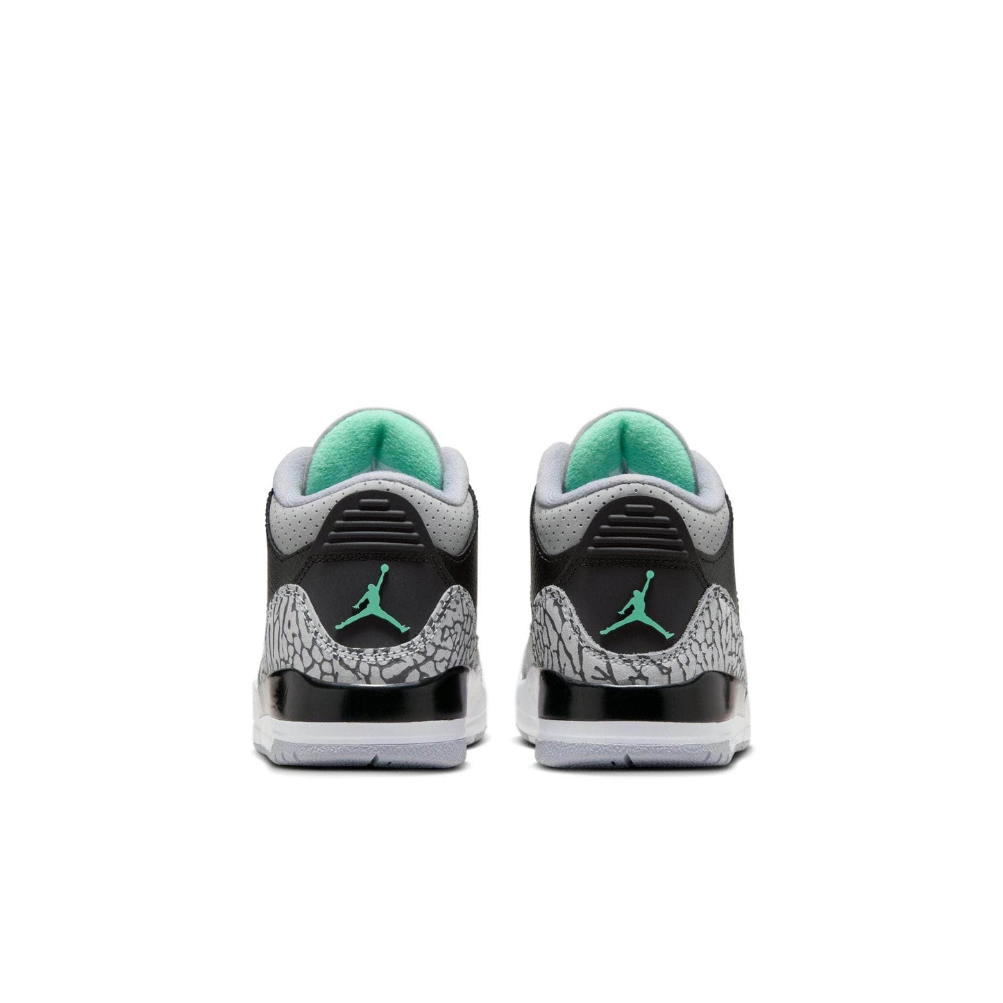 Air Jordan 3 Retro 鈥淕reen Glow鈥?- Kid's PS