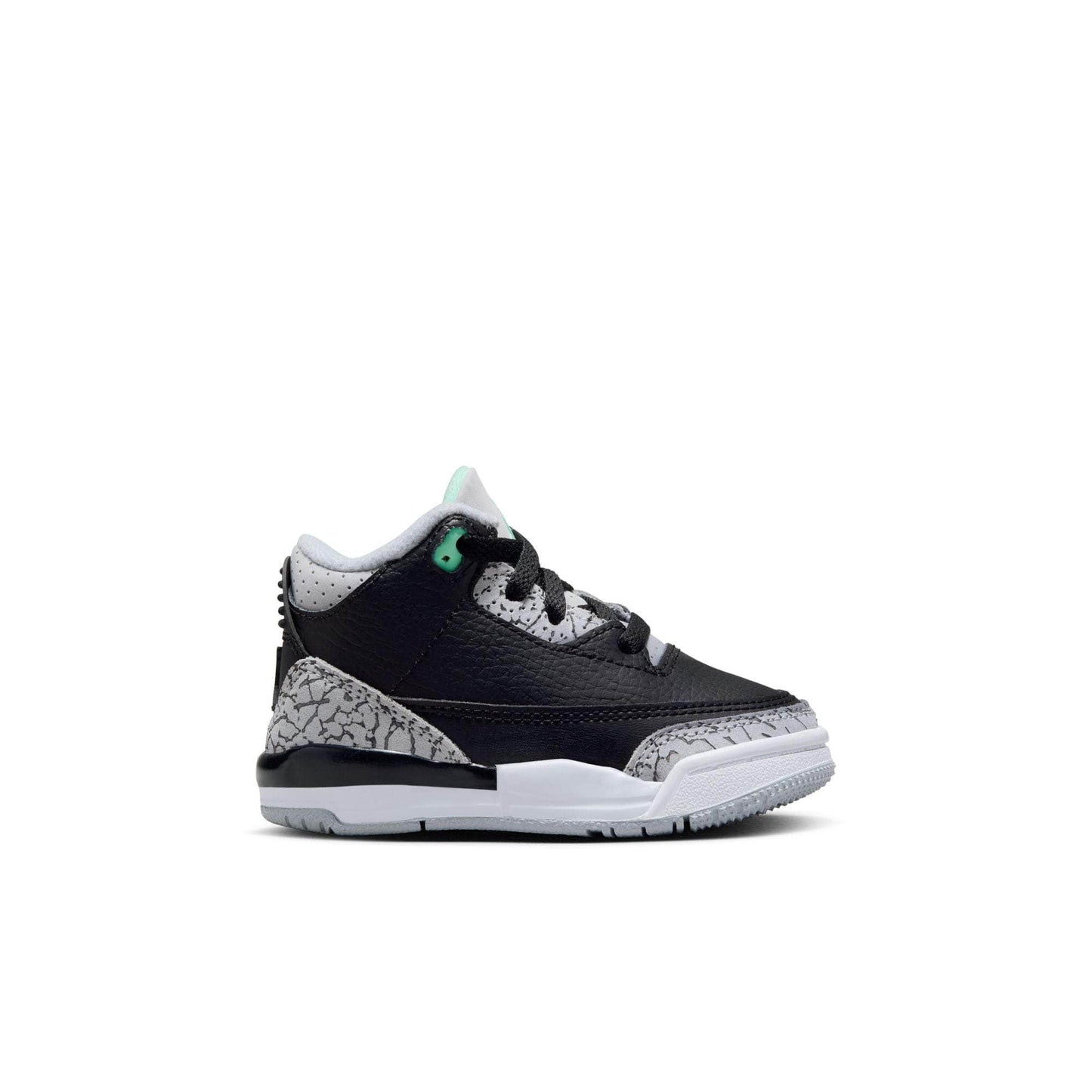 Air Jordan 3 Retro 鈥淕reen Glow鈥?- Toddler's TD