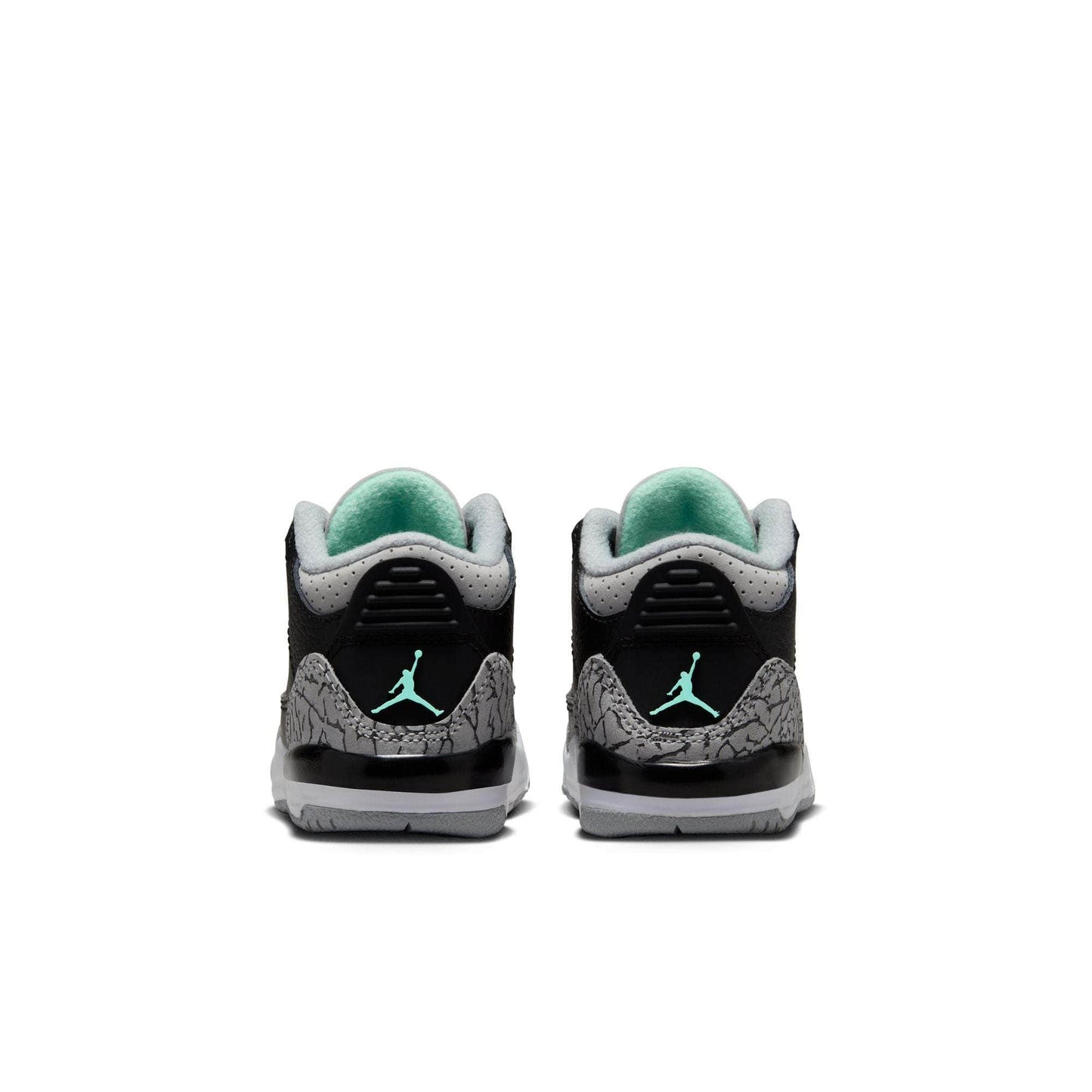 Air Jordan 3 Retro 鈥淕reen Glow鈥?- Toddler's TD