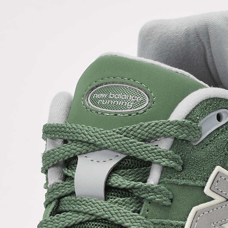 New Balance 2002R "Jade Green" - Men's