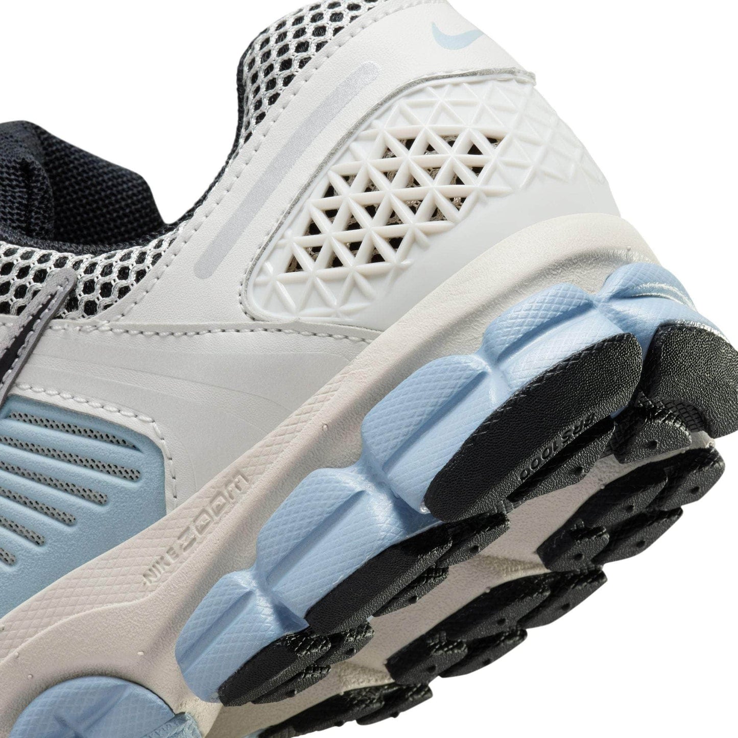 Nike Zoom Vomero 5 - Women's