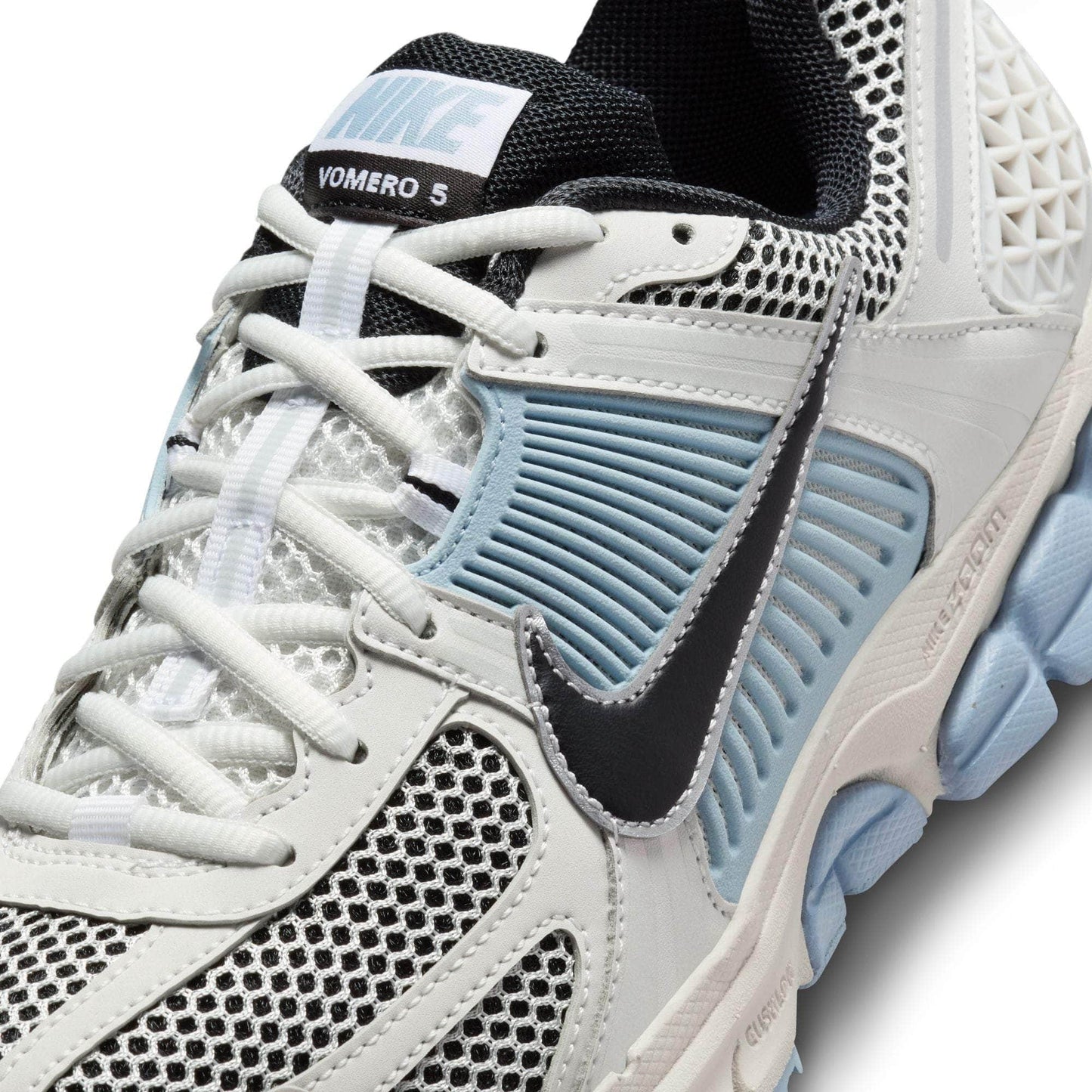 Nike Zoom Vomero 5 - Women's