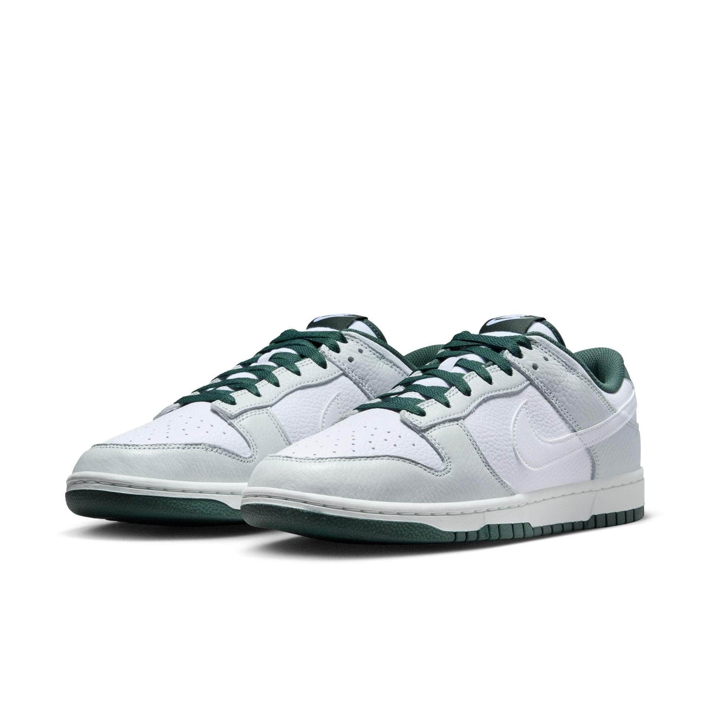 Nike Dunk Low Retro SE - Men's