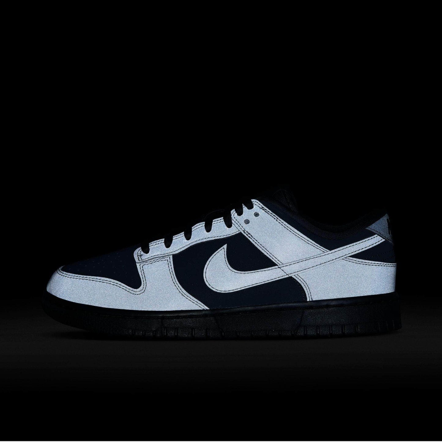 Nike Dunk Low - Women's