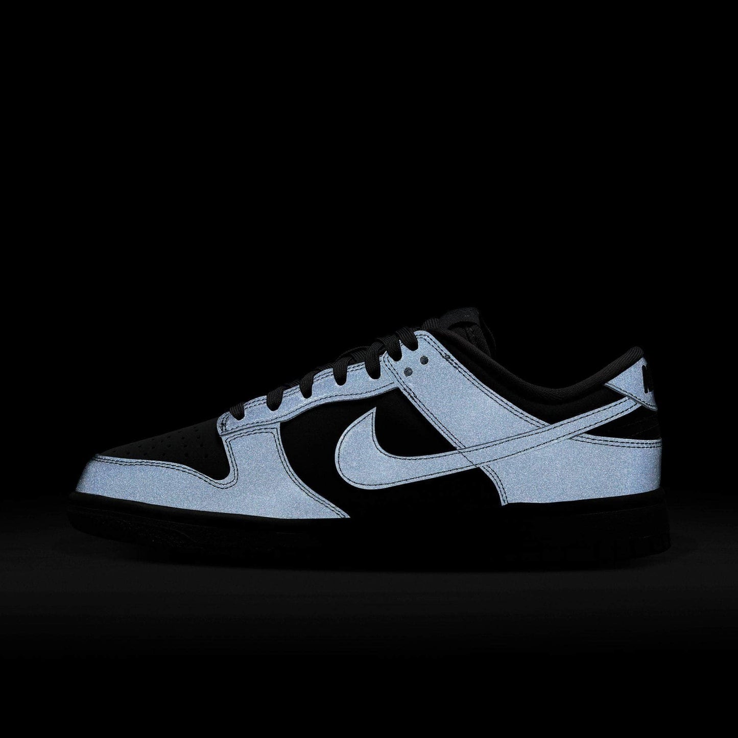 Nike Dunk Low - Women's