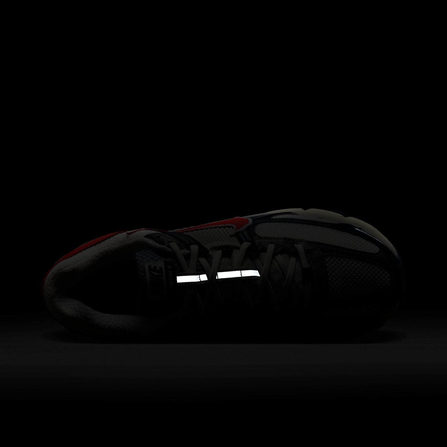 Nike Zoom Vomero 5 - Men's